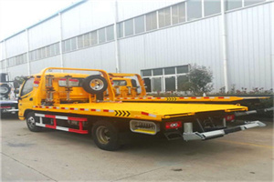 新抚区附近拖车救援搭电