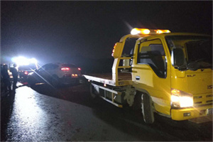 新抚区24小时车辆搭电联系电话