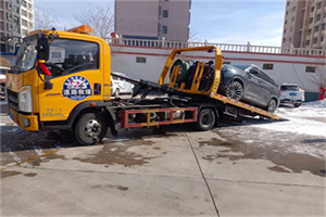 新抚区救援拖车费用怎么算